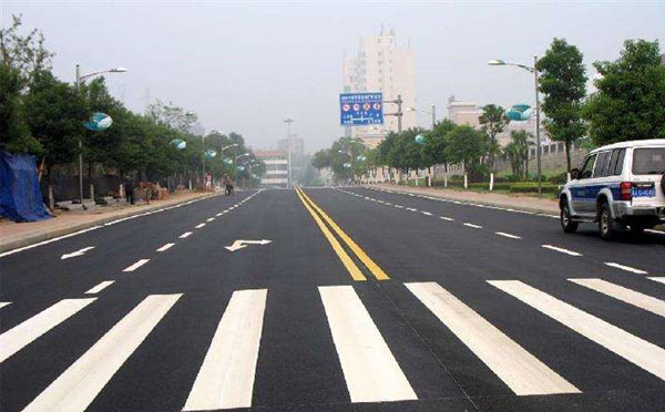 改则标线涂料在改则环氧地坪项目中的选择与应用